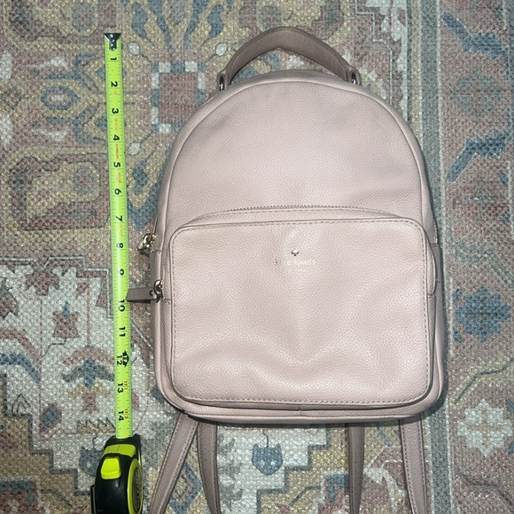 Kate Spade pebbles leather backpack in GUC light pink with gold hardware. - Picture 5 of 16